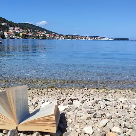 Апартаменты Crystal Sea Igor *